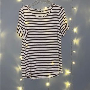 Very cute striped shirt!